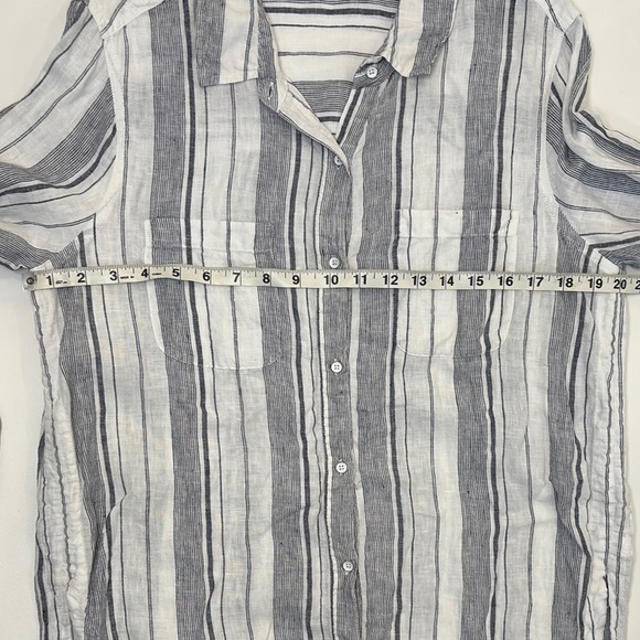 Athleta Linen Women’s Button Down Shirt Sz Large Classic Stripes Summer Nautical - Picture 4 of 9